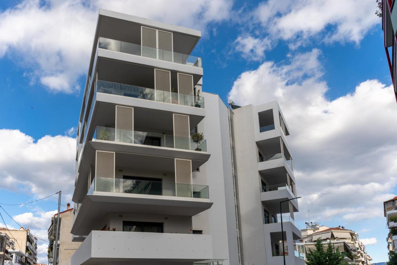 Olina'S Luxury Apartment Tríkala Exterior foto